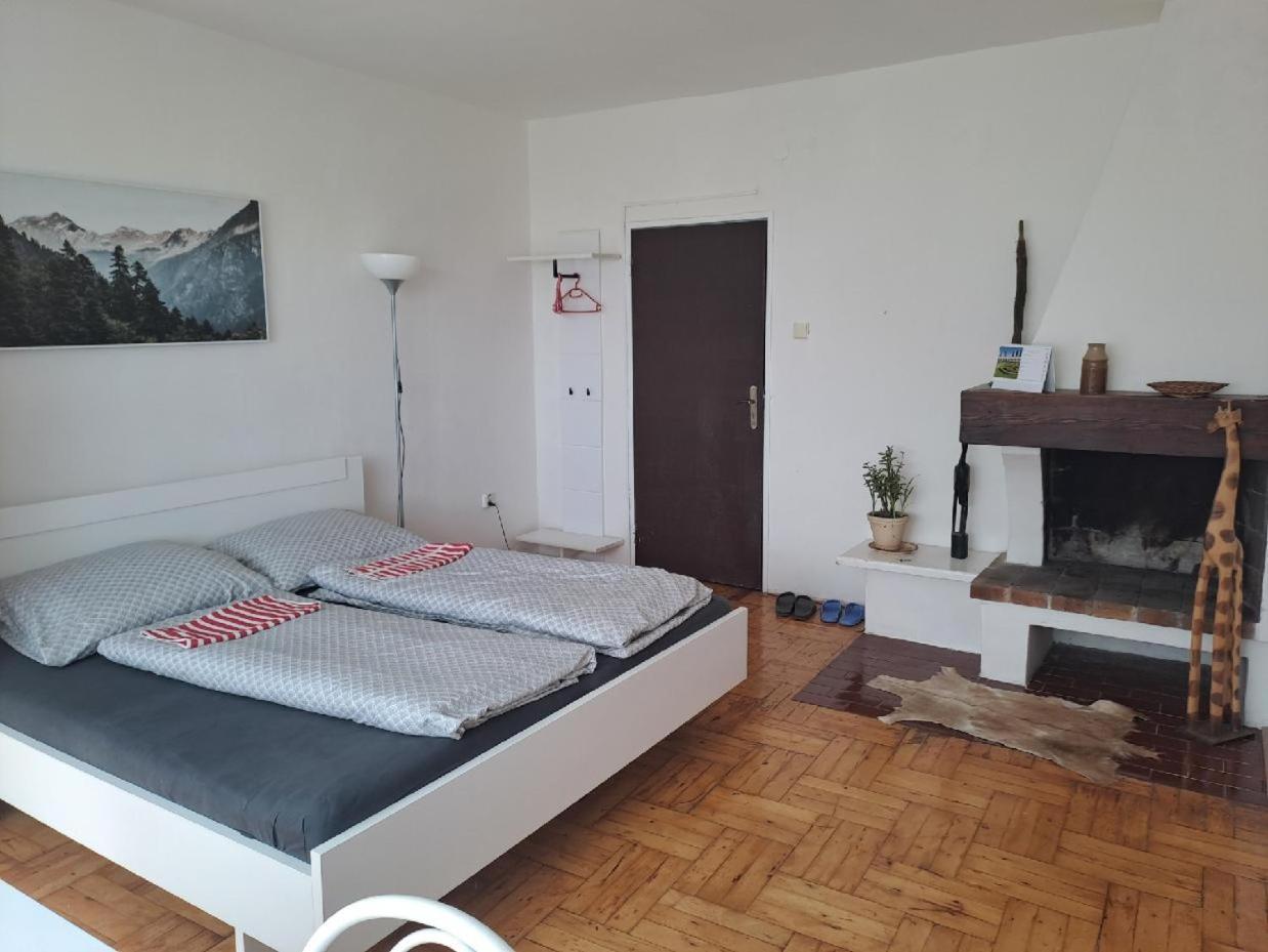 Apartman S Krbem Olomouc Bagian luar foto